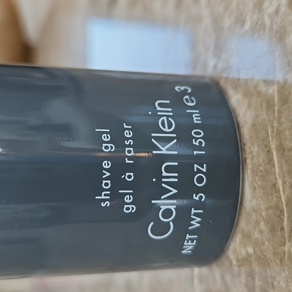 Calvin Klein Eternity for Men Shower Gel - New, 5 oz - Picture 3 of 5